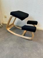 Houten Kniestoel - Ergonomisch, Ophalen, Gebruikt, Zwart, Eén