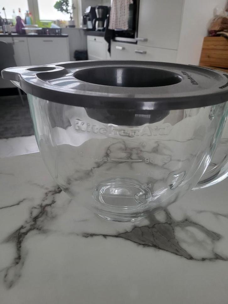 Kitchenaid glazen mengkom met deksel, Huis en Inrichting, Keuken | Potten en Pannen, Ophalen