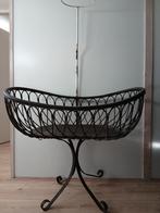Oude rotan/riet wieg, Kinderen en Baby's, Ophalen, Gebruikt, Wieg