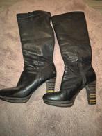 UGG Laarzen Maat 41 - Gevoerd, Kleding | Dames, Schoenen, Hoge laarzen, UGG, Zwart, Ophalen of Verzenden