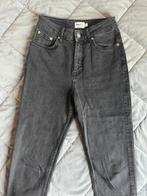 Na-kd jeans maat 36, Gedragen, NA-KD, Ophalen of Verzenden, Zwart
