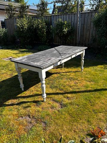 Houten Eettafel 200x90cm beschikbaar voor biedingen