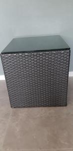 Bijzettafel wicker outdoor met glasplaat, Ophalen