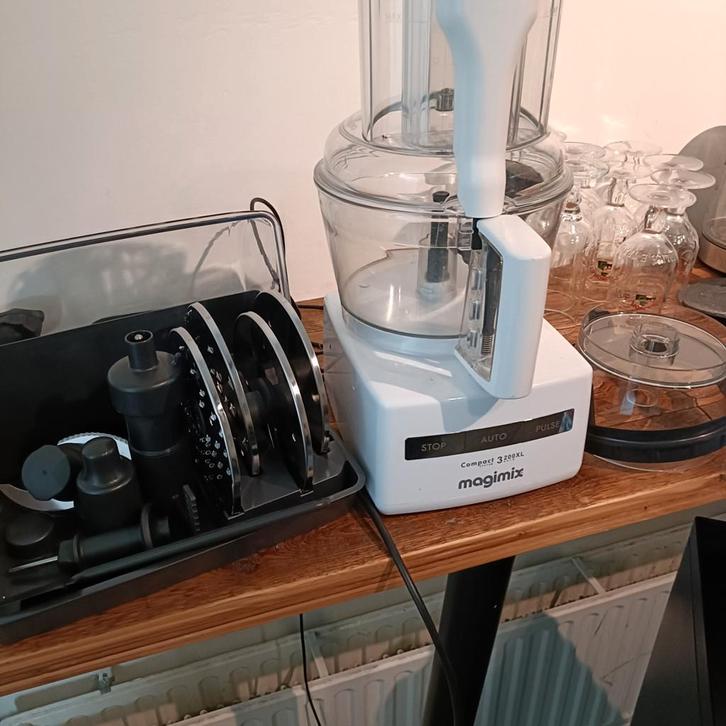 Diversen keuken machines o.a Magimix/ Kenwood keuken machin, Witgoed en Apparatuur, Broodroosters, Zo goed als nieuw, Ophalen of Verzenden