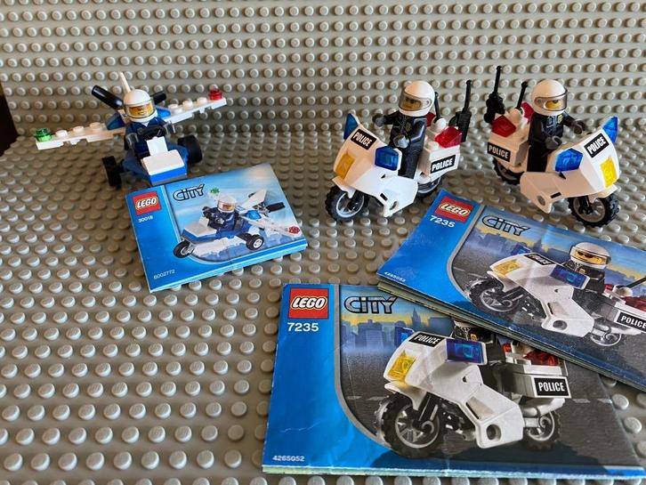 Lego City set 30018 (1x) + 7235 (2x) politievliegtuig motor, Kinderen en Baby's, Speelgoed | Duplo en Lego, Gebruikt, Lego, Complete set