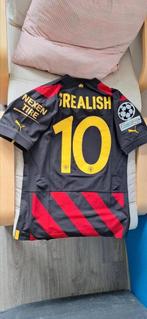 Man city jersey Grealish, Eén persoon, April