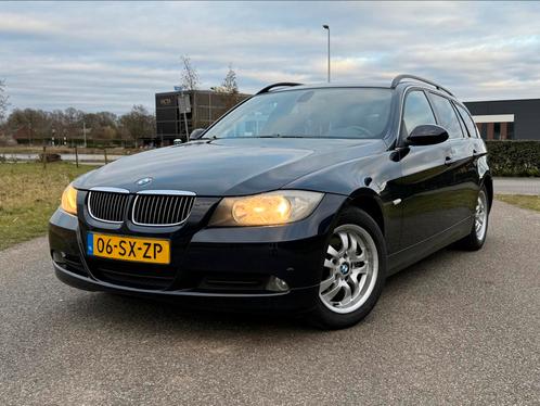 BMW 3-Serie 2.0 318i Touring - Trekhaak - Nieuwe APK/ beurt, Auto's, BMW, Particulier, 3-Serie, ABS, Airbags, Airconditioning