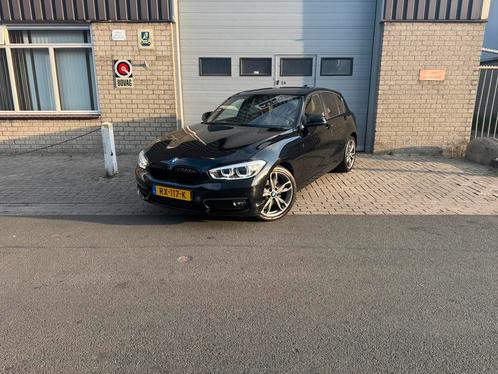 BMW 1-Serie 118i high exclusieve Aut 2018 Zwart, Auto's, BMW, Particulier, 1-Serie, Benzine, C, Hatchback, Automaat, Origineel Nederlands