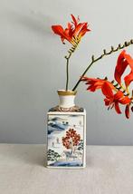 Japans vintage knopvaasje OMC porselein vierkant Imari-stijl, Ophalen of Verzenden