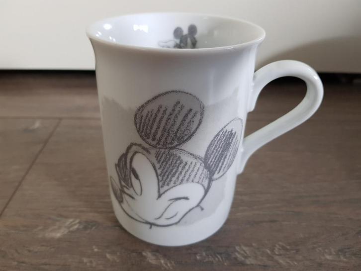 Mok / beker : Mickey Mouse - Disney (nieuw!), Verzamelen, Disney, Nieuw, Servies, Mickey Mouse, Ophalen of Verzenden