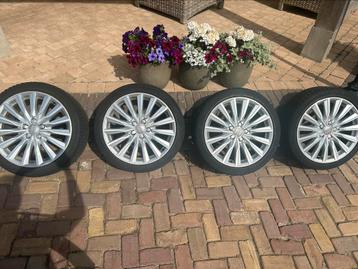 Audi A3/A4/A5/A6 all season  18 Inch Origineel beschikbaar voor biedingen