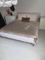Tweepersoonsbed + matras, Ophalen, Gebruikt, Tweepersoons, Bedbodem