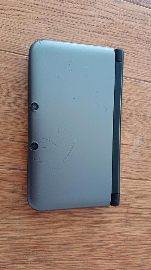 Nintendo 3DS XL - Zilver - Gemod, Spelcomputers en Games, Spelcomputers | Nintendo 2DS en 3DS, Gebruikt, 3DS XL, Zilver, Met games