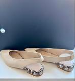 Stefano Lauran Slingbacks Beige Maat 38, Schoenen met lage hakken, Beige, Nieuw, Ophalen of Verzenden