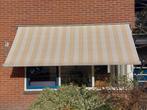 Te koop zonnescherm 320 breed en 115 diep., Tuin en Terras, Zonneschermen, Ophalen, Gebruikt, 250 cm tot 450 cm, Knikarmscherm