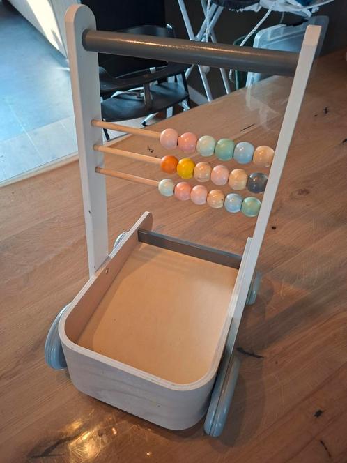 Loopwagen janod zo goed als nieuw, Kinderen en Baby's, Speelgoed | Houten speelgoed, Zo goed als nieuw, Ophalen of Verzenden