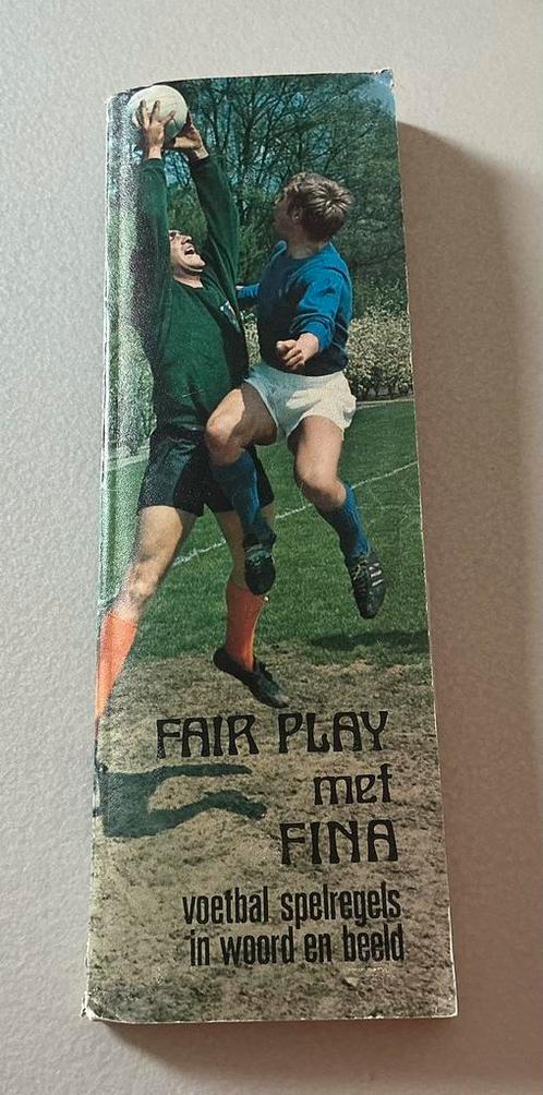 Vintage Fair Play met Fina Voetbal Album 1970 Compleet., Verzamelen, Sportartikelen en Voetbal, Gebruikt, Boek of Tijdschrift