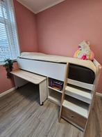 Hoogslaper. Bed 90x200., Kinderen en Baby's, Kinderkamer | Stapelbedden en Hoogslapers, Ophalen of Verzenden, Hoogslaper, Zo goed als nieuw