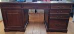 Klassieke Engelse bureau, Ophalen