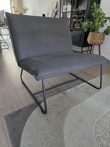 Grijze stoel van Loods 5 beschikbaar voor biedingen