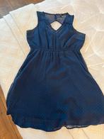 ZGAN! Mooie donkerblauwe jurk van Vero Moda maat L!, Vero Moda, Maat 42/44 (L), Zo goed als nieuw, Knielengte