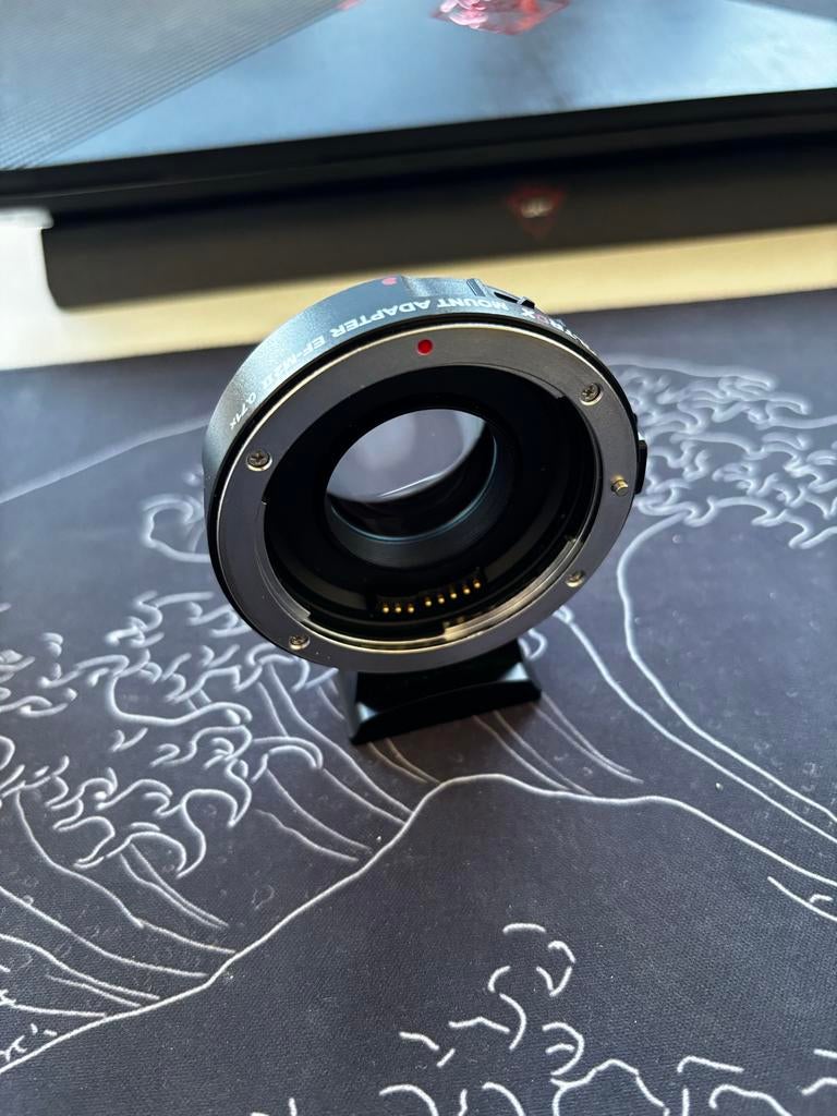 Viltrox EF-M2 II Speed Booster 0.71x EF-MFT Adapter, Ophalen of Verzenden, Zo goed als nieuw, Toebehoren