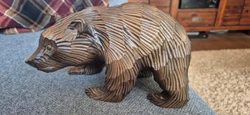 Beeld midcentury hout beer vintage  beschikbaar voor biedingen