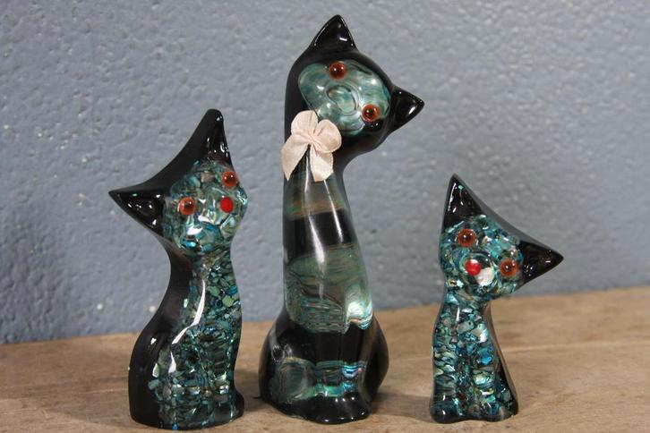 Paua schelp katjes (3x) Ariki Abalone, Verzamelen, Beelden en Beeldjes, Zo goed als nieuw, Dier, Ophalen of Verzenden