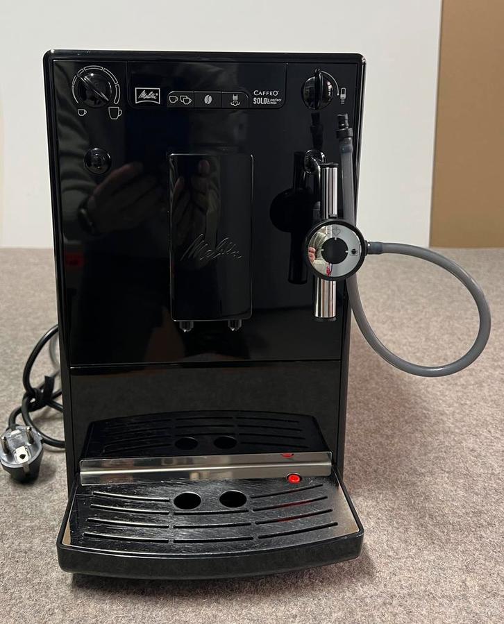 Volautomatische espressomachine Caffeo Solo Perfect Milk, Witgoed en Apparatuur, Koffiezetapparaten, Zo goed als nieuw, Ophalen of Verzenden