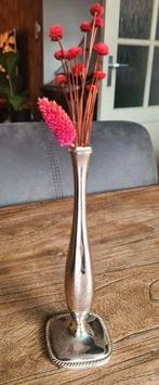 Verzilverd vaasje, Ophalen of Verzenden, Overige kleuren, Overige materialen, Minder dan 50 cm