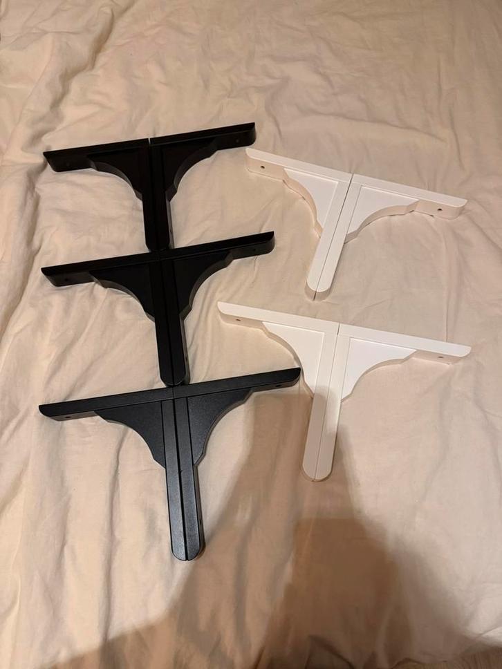 IKEA Ramshult plankdragers x10 (wit&zwart), Huis en Inrichting, Woonaccessoires | Wandplanken en Boekenplanken, Zo goed als nieuw