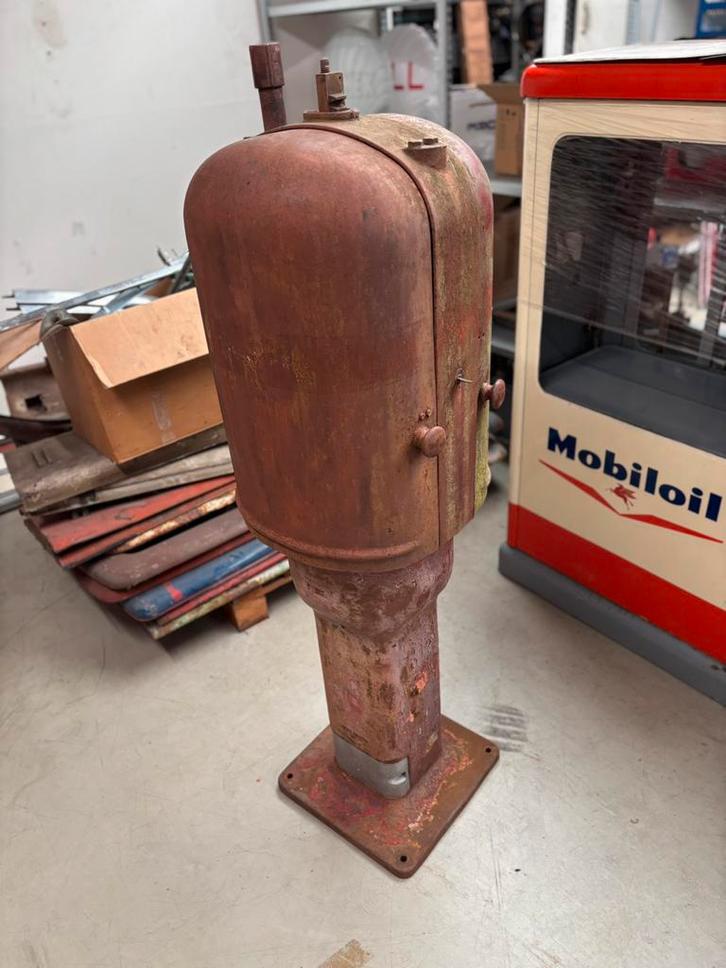 Gilbert&Barker benzinepomp (meer dan 100 jaar oud!), Verzamelen, Automaten | Overige, Zo goed als nieuw, Ophalen