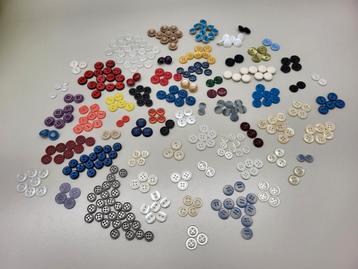 Knoopjes knopen 9-14 mm kinderkleding poppenkleertjes  beschikbaar voor biedingen