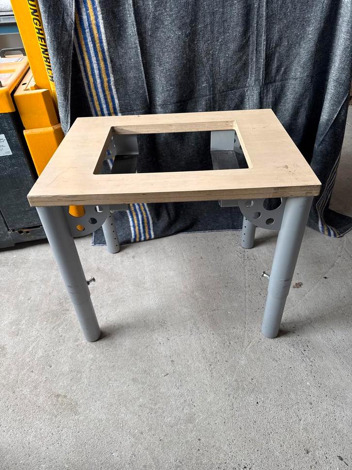 Weegschaal Tafel - Handig en Stevig!, Huis en Inrichting, Tafelonderdelen, Gebruikt, Tafelblad, 50 tot 100 cm, 50 tot 100 cm, Rechthoekig