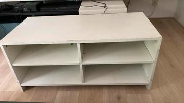 Tv / audio moebel IKEA beschikbaar voor biedingen