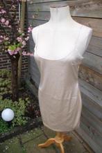 Jurk beige Oh Polly mt uk14 (S) Nieuw Vaste prijs, Beige, Nieuw, Ophalen of Verzenden, Maat 36 (S)