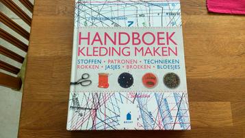 Alison Smith - Handboek kleding maken beschikbaar voor biedingen