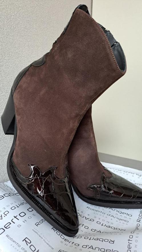 Roberto d'Angelo bruine suede cowboy laars mt 40, Kleding | Dames, Schoenen, Zo goed als nieuw, Hoge laarzen, Bruin, Verzenden