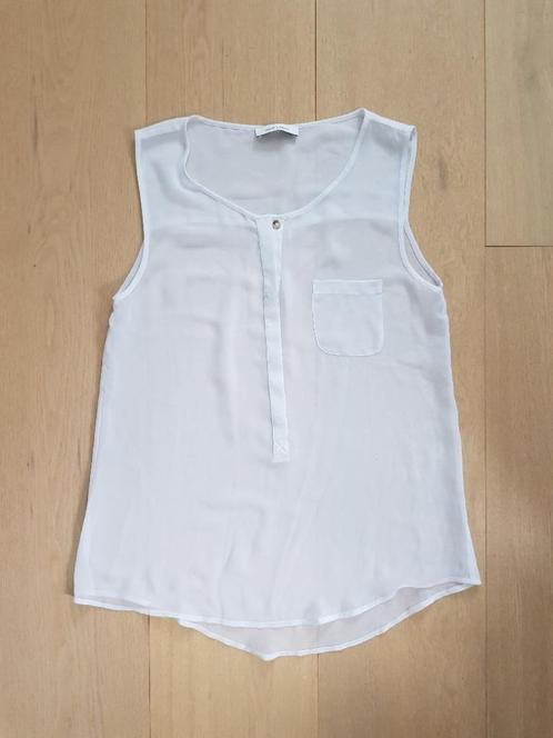 Prachtige blouse van Samsoe & Samsoe, Kleding | Dames, Tops, Zo goed als nieuw, Maat 36 (S), Wit, Zonder mouw, Ophalen of Verzenden