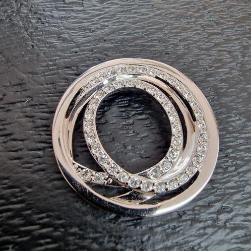 Quoins disk luxe swirls, Sieraden, Tassen en Uiterlijk, Kettinghangers, Zo goed als nieuw, Zilver, Zilver, Overige voorstellingen