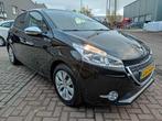 Peugeot 208 1.2 VTI 60KW/82PK 5-D 2015 Zwart, Auto's, Peugeot, Origineel Nederlands, Te koop, 5 stoelen, Benzine