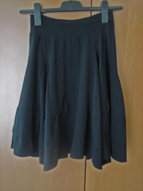 Chique zwierig diepzwart rokje CASSIOPÉE 34-36 snazzeys, Kleding | Dames, Rokken, Nieuw, Maat 36 (S), Zwart, Onder de knie, Verzenden