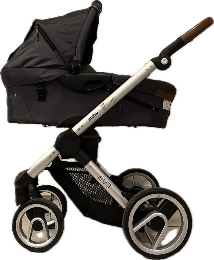 Mutsy EVO Urban Nomad - Nette Kinderwagen, Kinderen en Baby's, Kinderwagens en Combinaties, Gebruikt, Kinderwagen, Mutsy, Verstelbare duwstang