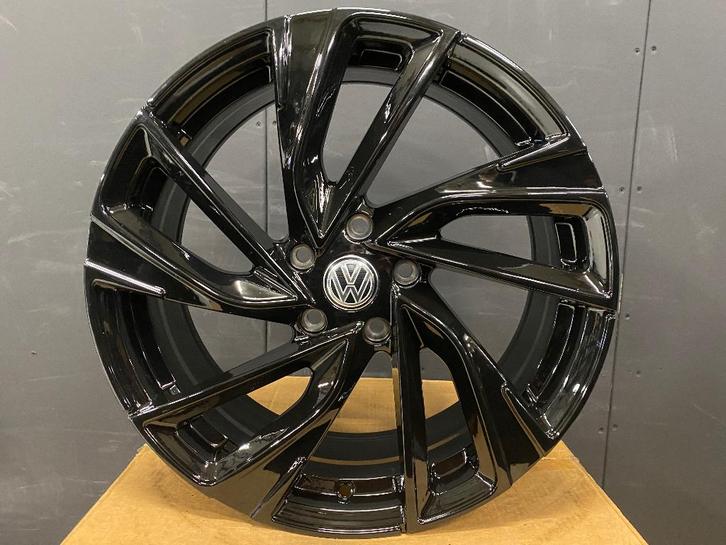 17" FITS VW POLO 6R 9N GT GTE GTI T-ROC TAIGO R-LINE  LIFE, Auto-onderdelen, Banden en Velgen, Velg(en), Zomerbanden, 17 inch