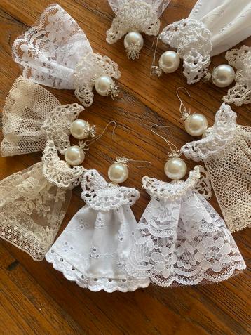 Brocante kerstengeltjes kant en haakwerk beschikbaar voor biedingen