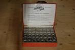 Magnetische Plasto sigarettendovers   vintage oldtimer, Antiek en Kunst, Curiosa en Brocante, Verzenden