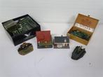 A6514. Set Miniatuur Poppen & Accesoires | Oorlog, Ophalen of Verzenden, Gebruikt