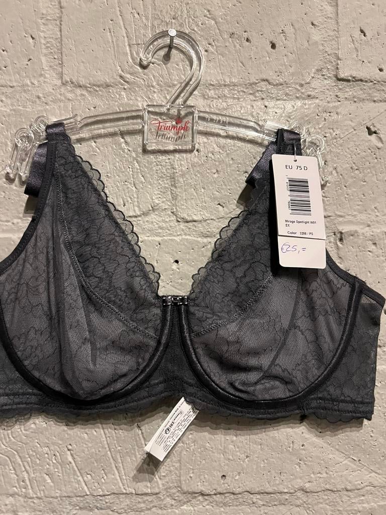 Triumph bh maat 70D 70E 75D NIEUW!! Nu €20,-, Ophalen of Verzenden, BH