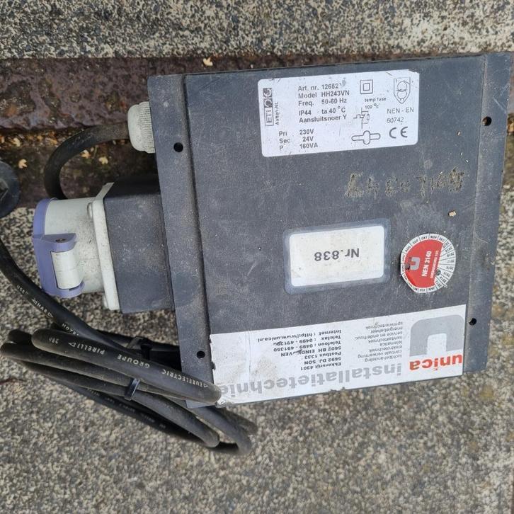 diverse oude scheidings trafo 230-230V    230-24V  230-42V, Hobby en Vrije tijd, Elektronica-componenten, Ophalen of Verzenden