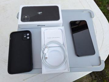 Aangeboden : Apple iPhone 11 128GB (MHDH3ZD/A, A2221) beschikbaar voor biedingen